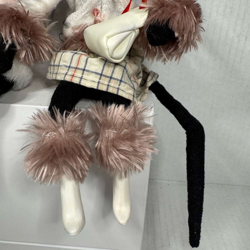 Unique two Black cats dressed in fashionable handmade outfits - Picture 4 of 9